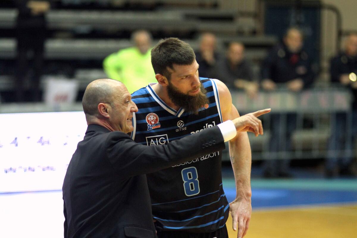 Basket serie A2 maschile: Latina travolge la Mens Sana Siena. - 