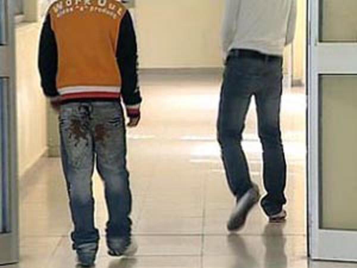 “InMarciaControIlBullismo”, i ragazzi dell'Istituto Gramsci di Aprilia in piazza - 