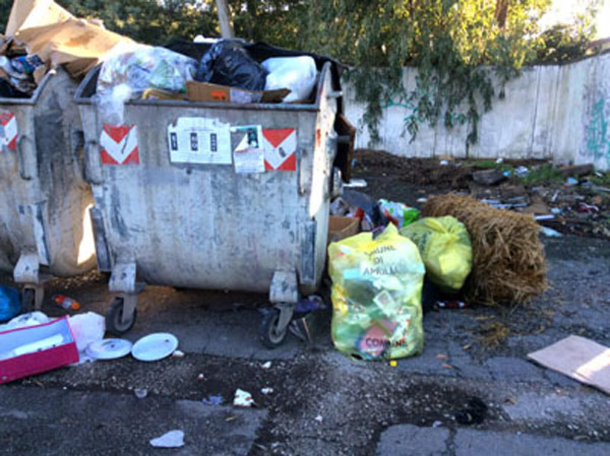 Differenziata ad Aprilia, da mercoledì via dal centro gran parte dei cassonetti - 