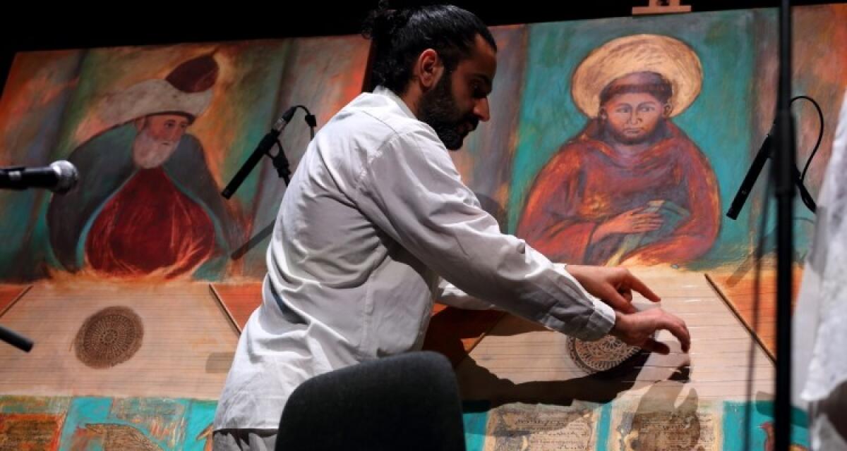 LATINA - “Concerto per Pitture Sonore” dell'artista iraniano Pejman Tadayo. - 