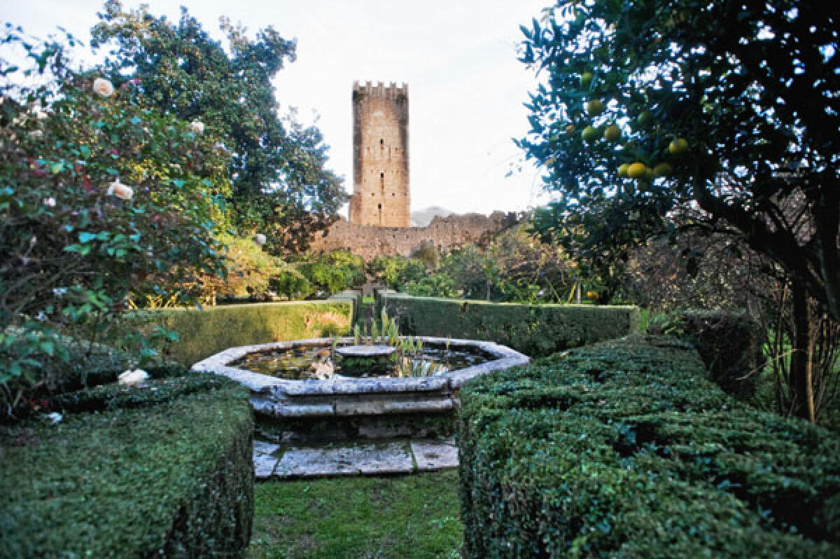 I Giardini di Ninfa aperti al pubblico anche a Pasqua e Pasquetta. - 