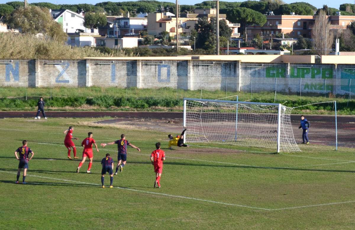 Calcio - Serie D - Anzio batte Potenza, al Bruschini finisce 2-0 - 