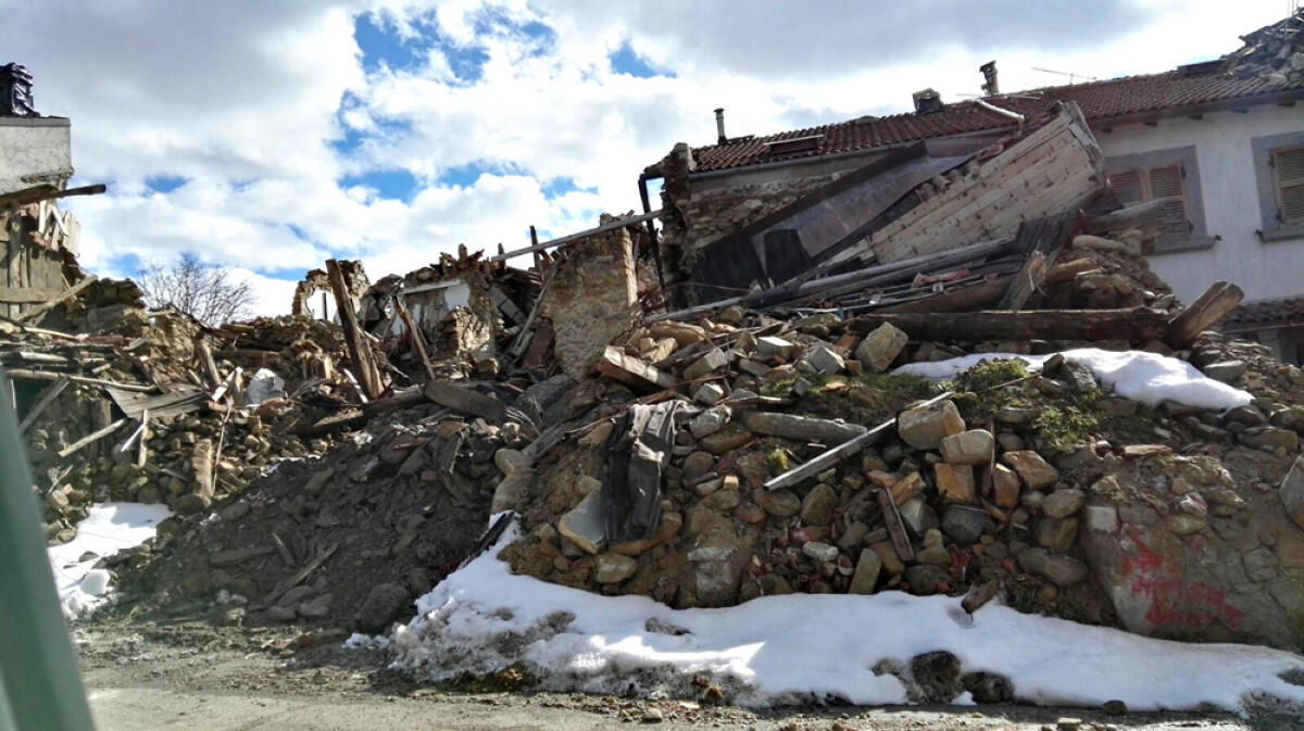 La Protezione Civile Alfa di Aprilia nei comuni terremotati di Accumoli e Amatrice: la lettera aperta del presidente Cotterli. - 