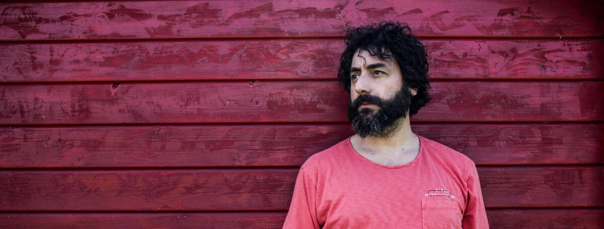 All'ex Mattatoio di Aprilia il folk di Luca Carocci - 