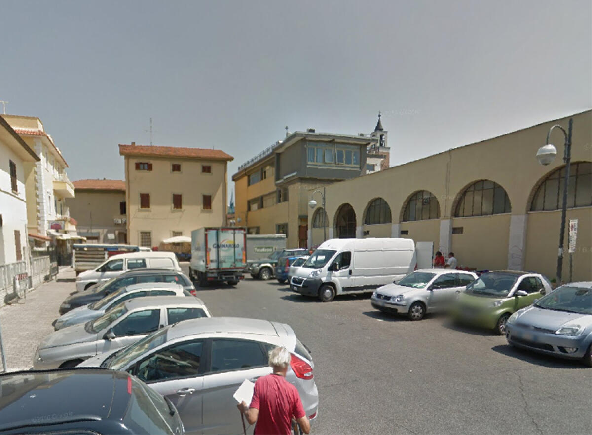 APRILIA - Nuovi orari per il Mercato coperto in centro - 