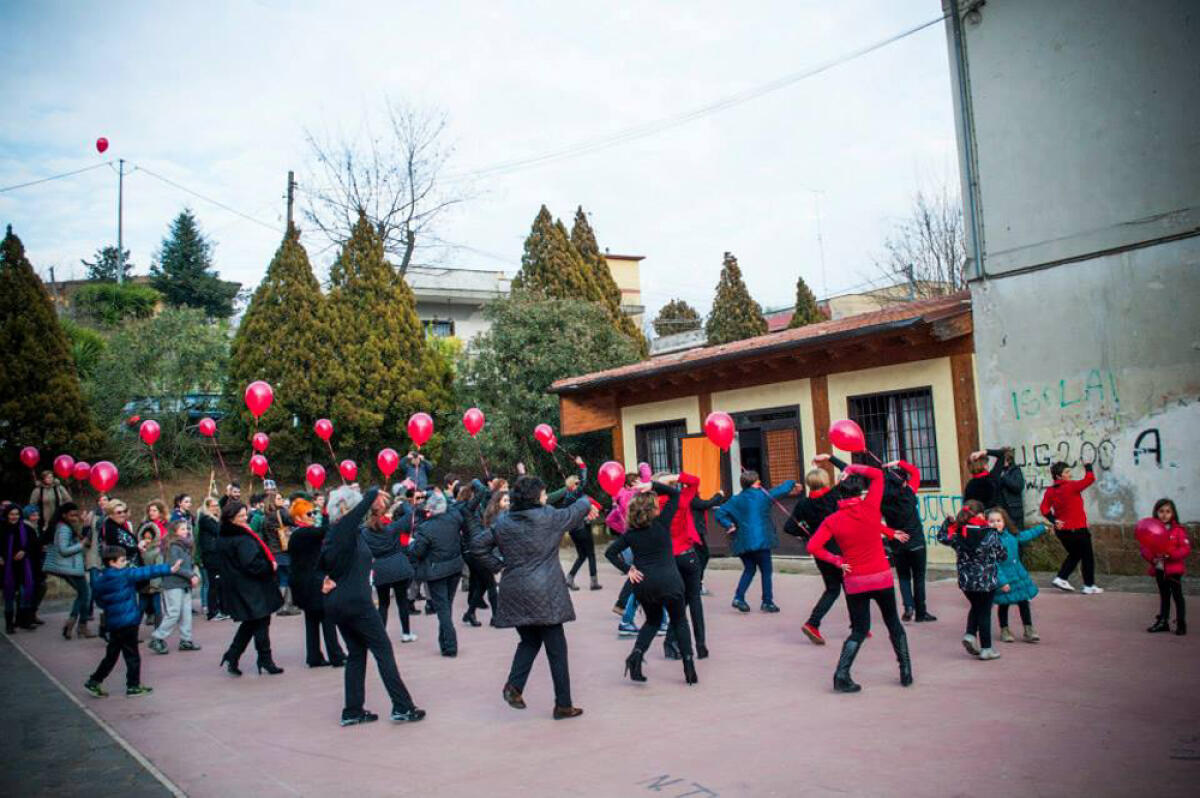 Violenza sulle donne, il 14 febbraio il flash mob "Volare Libere": oggi le prove a Cori. - 