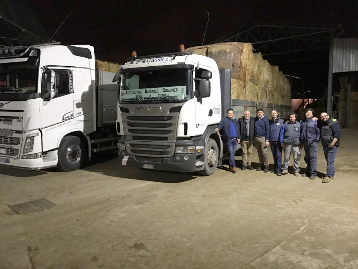 Partito da Sermoneta un carico di fieno destinato agli allevatori di Amatrice. - 
