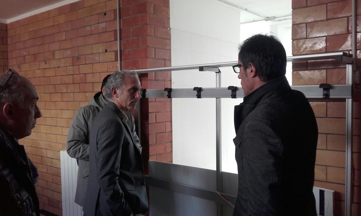 Sopralluogo del sindaco di Latina al Palazzetto dello Sport: "Troppe carenze, situazione grave" - 