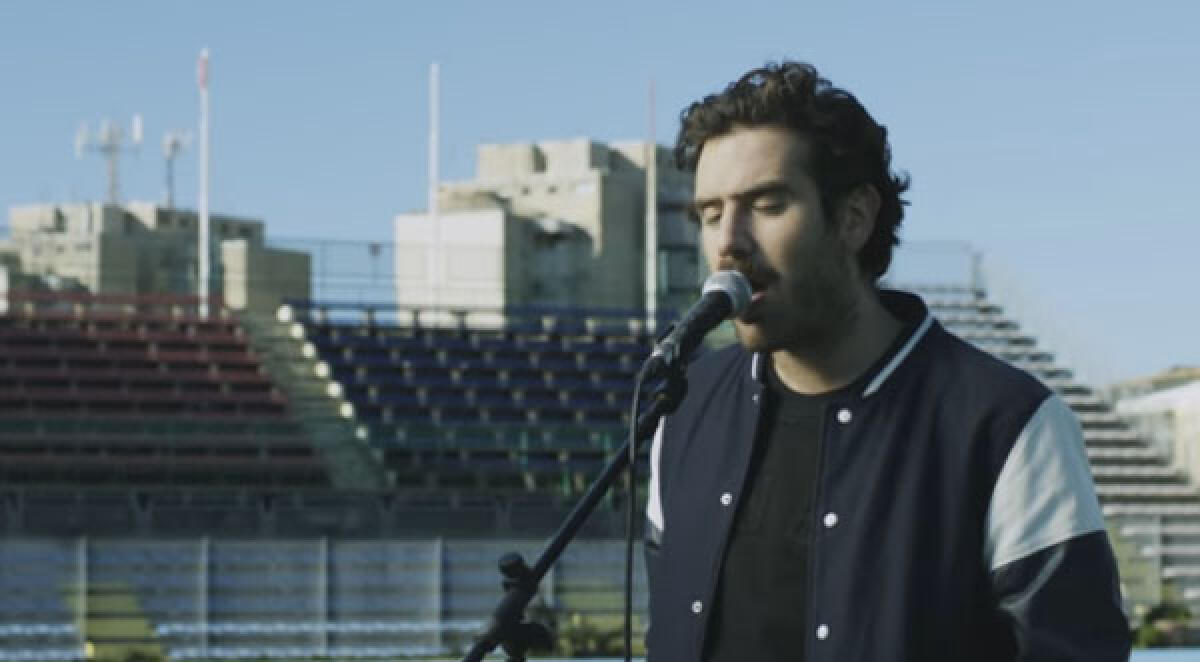 Girato a Pomezia il video di "Sold out", secondo singolo della band "Thegiornalisti" - 