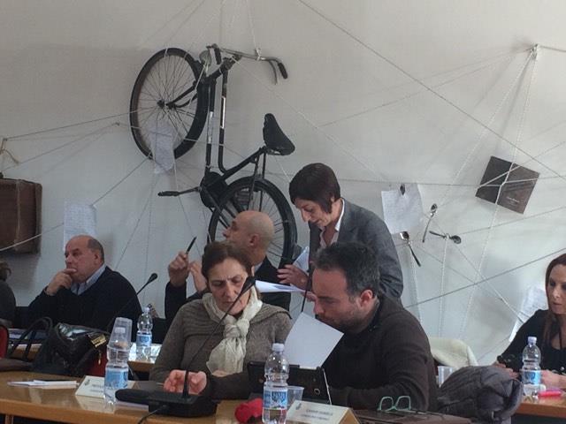 Monia Tomassetti dai banchi dell'opposizione