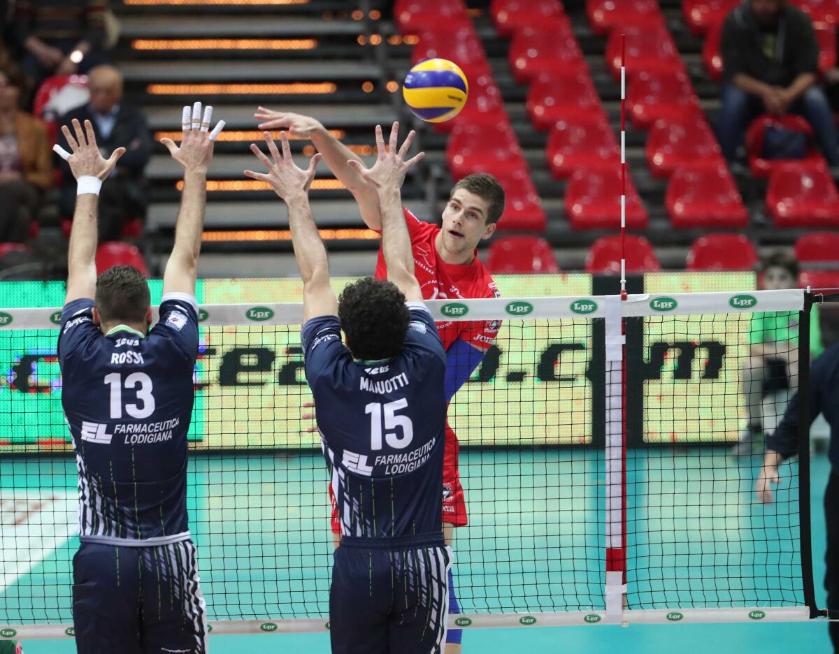 Pallavolo – Piacenza si aggiudica gara1 contro Latina - 