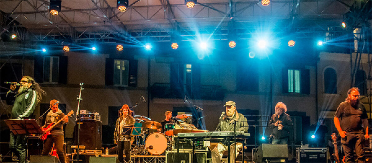 Il Bancodelmutuosoccorso in concerto a Velletri - 