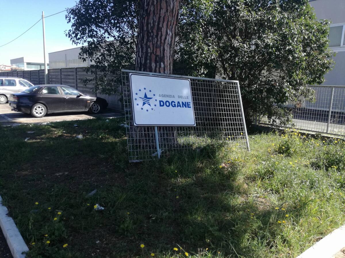 Ex Claudia nel degrado, Aprilia Possibile: "Come far morire la cultura" - 