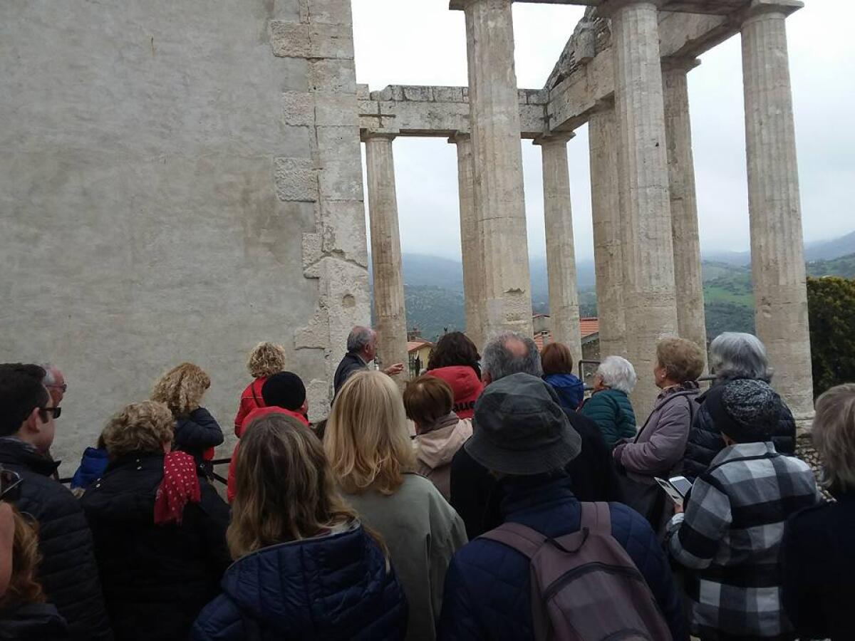Gli studenti del Meucci di Aprilia apprendisti ciceroni a Cori - 