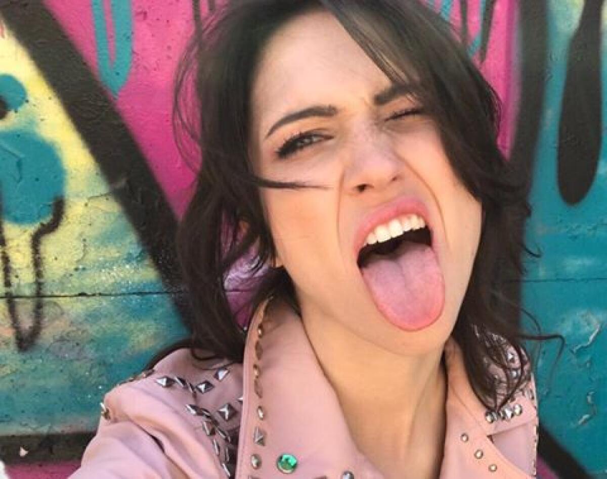 Questo sabato Lodovica Comello al Cinecittà World di Castel Romano per girare il suo nuovo videoclip. - 