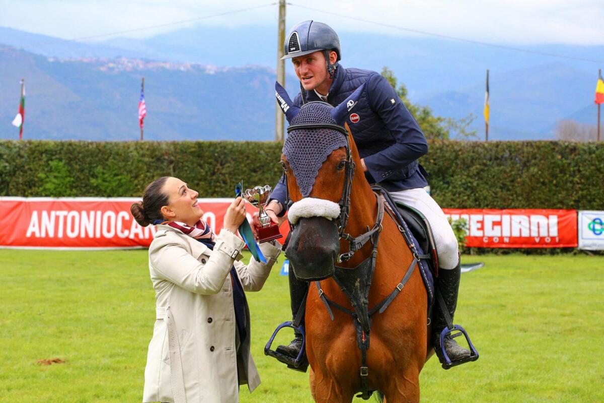 Fine settimana dedicato all'equitazione a Cisterna - 