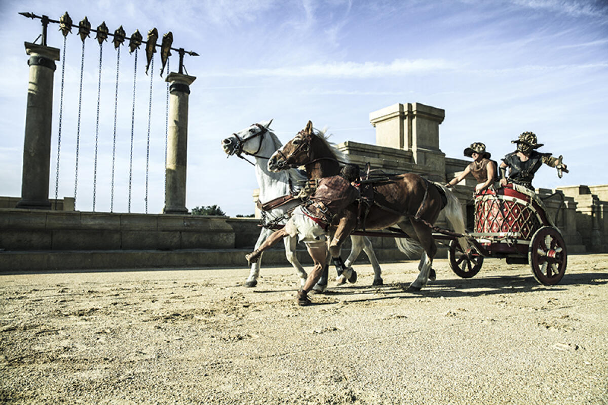 "BEN HUR Opening Party" a Cinecittà World, biga contro biga per una corsa all'ultimo respiro. - 