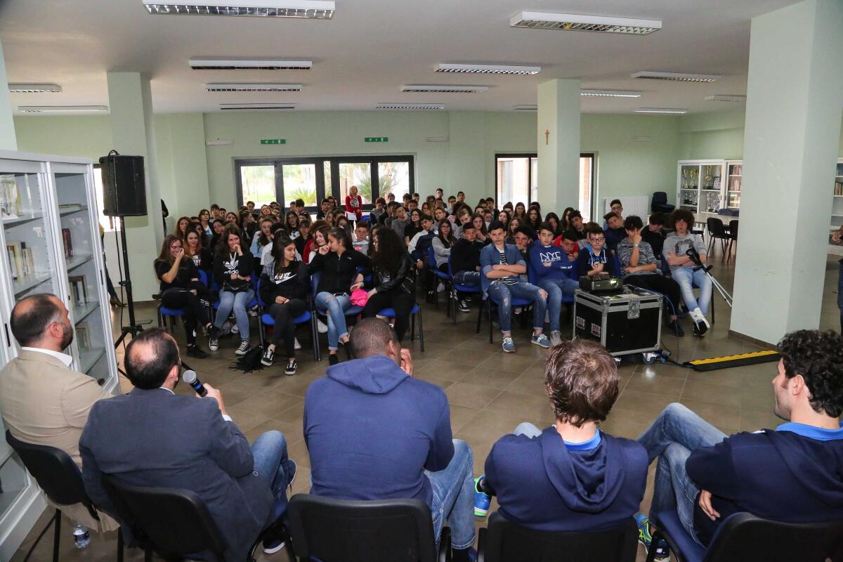 #accendiamoilrispetto, Abbvie e Top Volley al Campus Ramadù di Cisterna - 