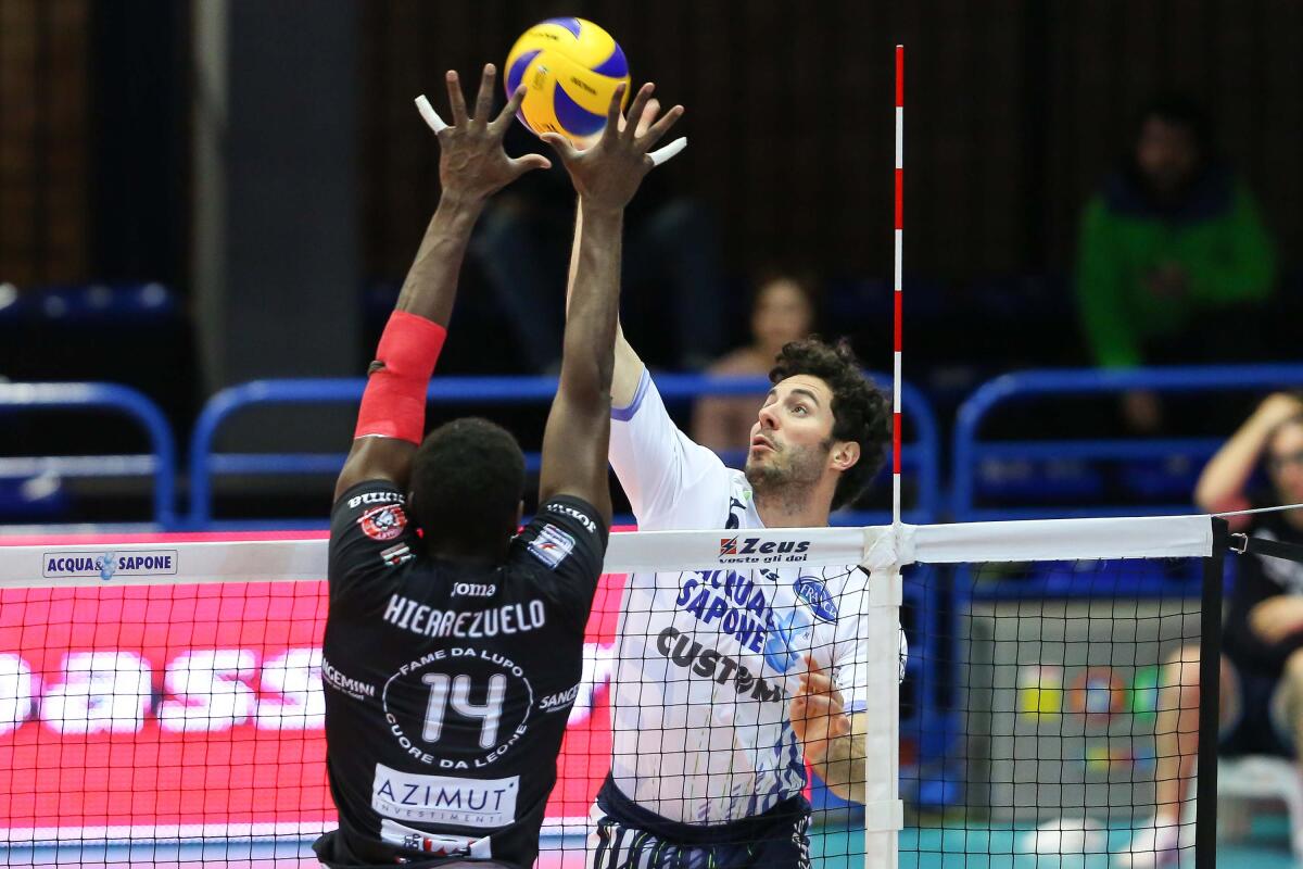 Volley - Piacenza porta a casa Gara 2, per Latina si mette male - 