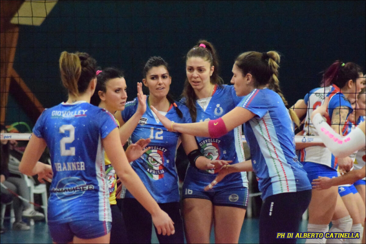 Pallavolo femminile - La Giò Volley Aprilia centra l'obiettivo play off - 