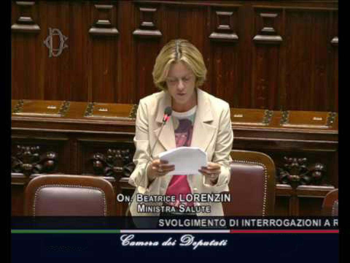 Incendio Eco X, Lorenzin: "Non rilevate fibre di amianto nell'aria" - 