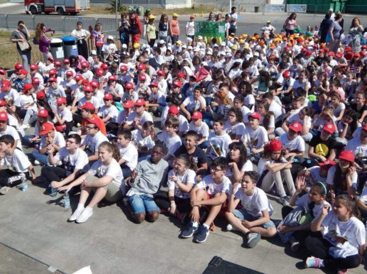 Aprilia, l'Ecocentro accoglie la festa finale di Differenzio Anch'io - 