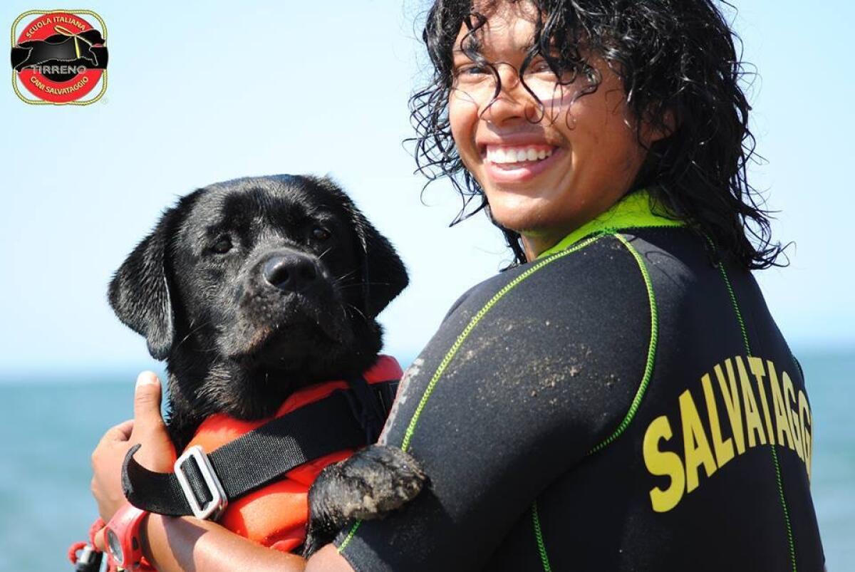 Cani Eroi, su Rai 2 la storia di uno studente di Cori e del suo Labrador - 