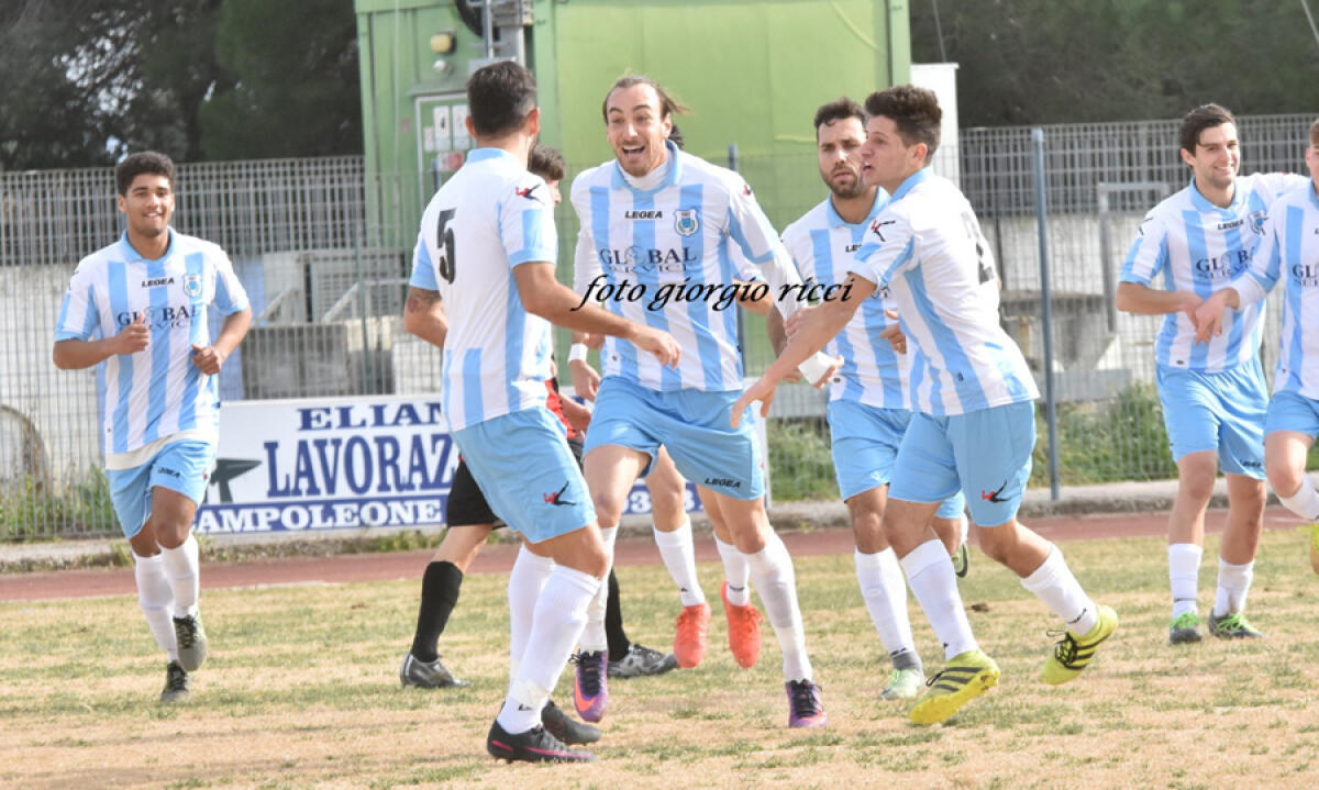 Calcio, play off - L'Fc Aprilia scalda i motori per la gara a Sasso Marconi - 