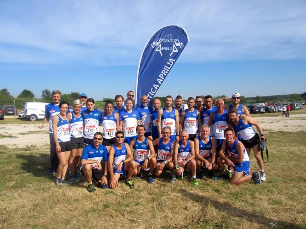 Runners apriliani alla gara presso il poligono militare di Nettuno - 