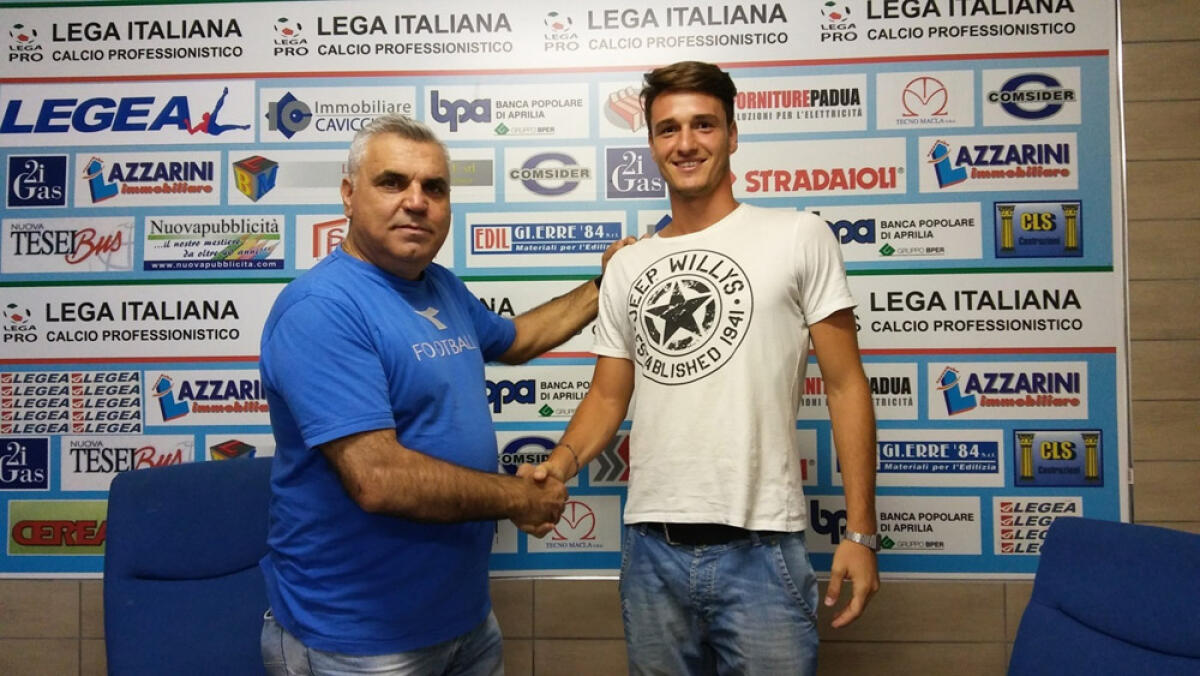 Calcio - Serie D - L'Fc Aprilia firma l'accordo con il calciatore Igor Zeetti - 