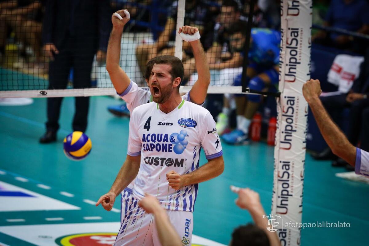 Pallavolo Superlega - Sulle maglie della Top Volley Latina il marchio Francia - 