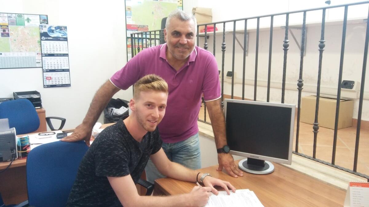 Calcio, l'Fc Aprilia chiude l'accordo con l'attaccante Daniele Bosi - 