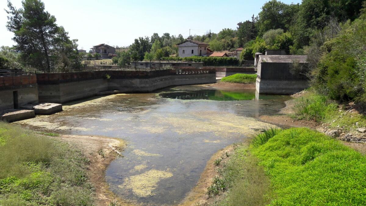 Ulteriore abbassamento delle falde naturali nel Sud Pontino, rubinetti chiusi tutte le notti - 