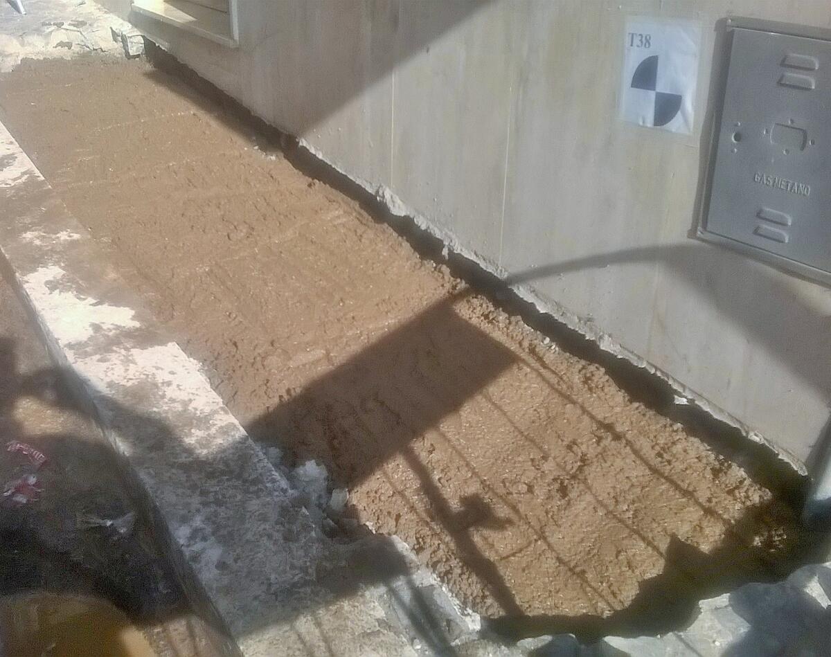 Voragine in via Murialdo, ad Albano: lavori terminati, strada riaperta al traffico. - 