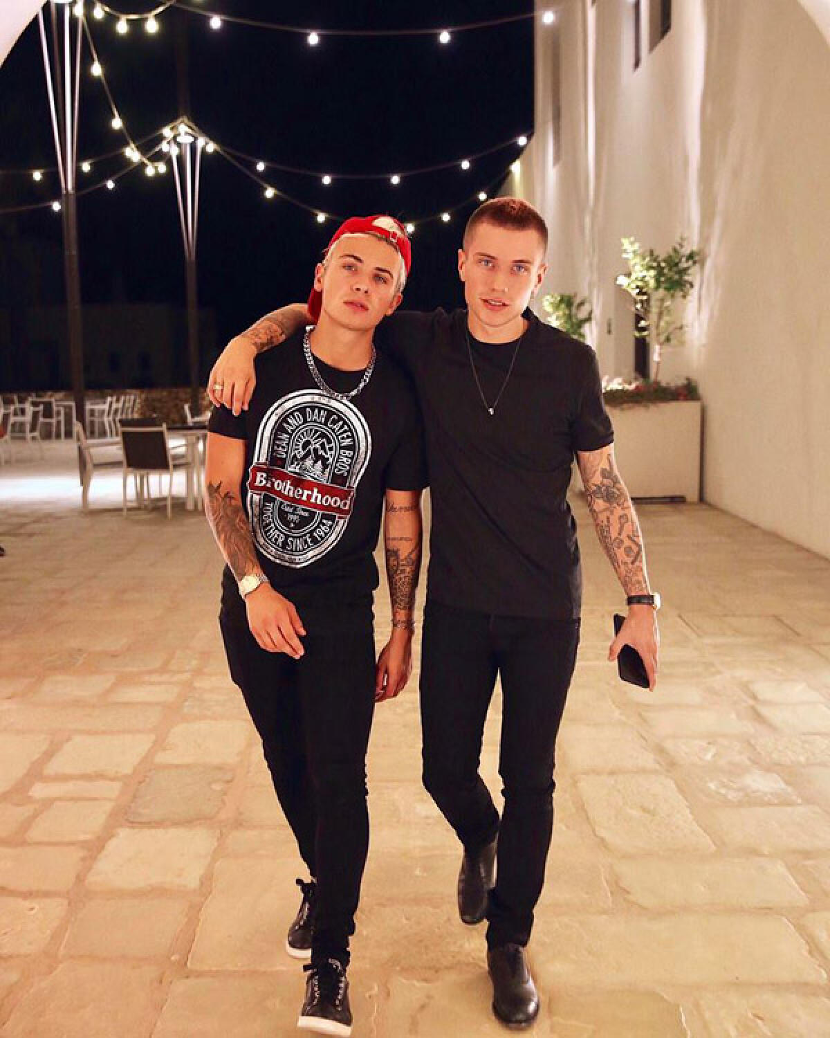 Nek e Benji & Fede chiudono la rassegna Arena Virgilio a Gaeta. - 