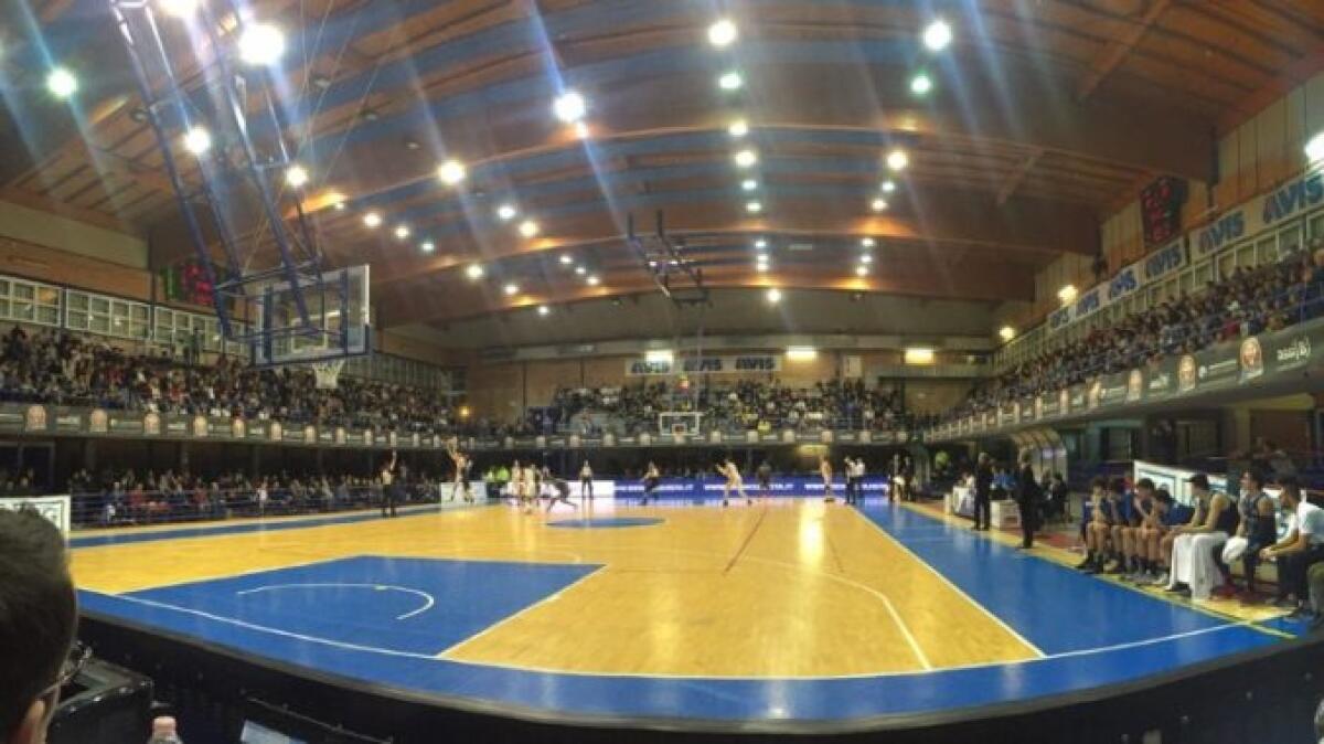 PalaBianchini off limits: annullata l’amichevole di prestigio Latina Basket-Sidigas Avellino. - 