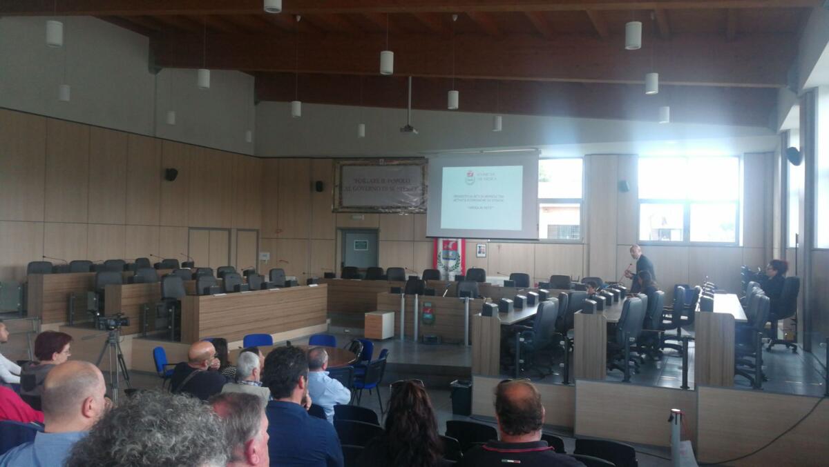 Presentato  in sala consiliare il progetto “Ardea in Rete” - 