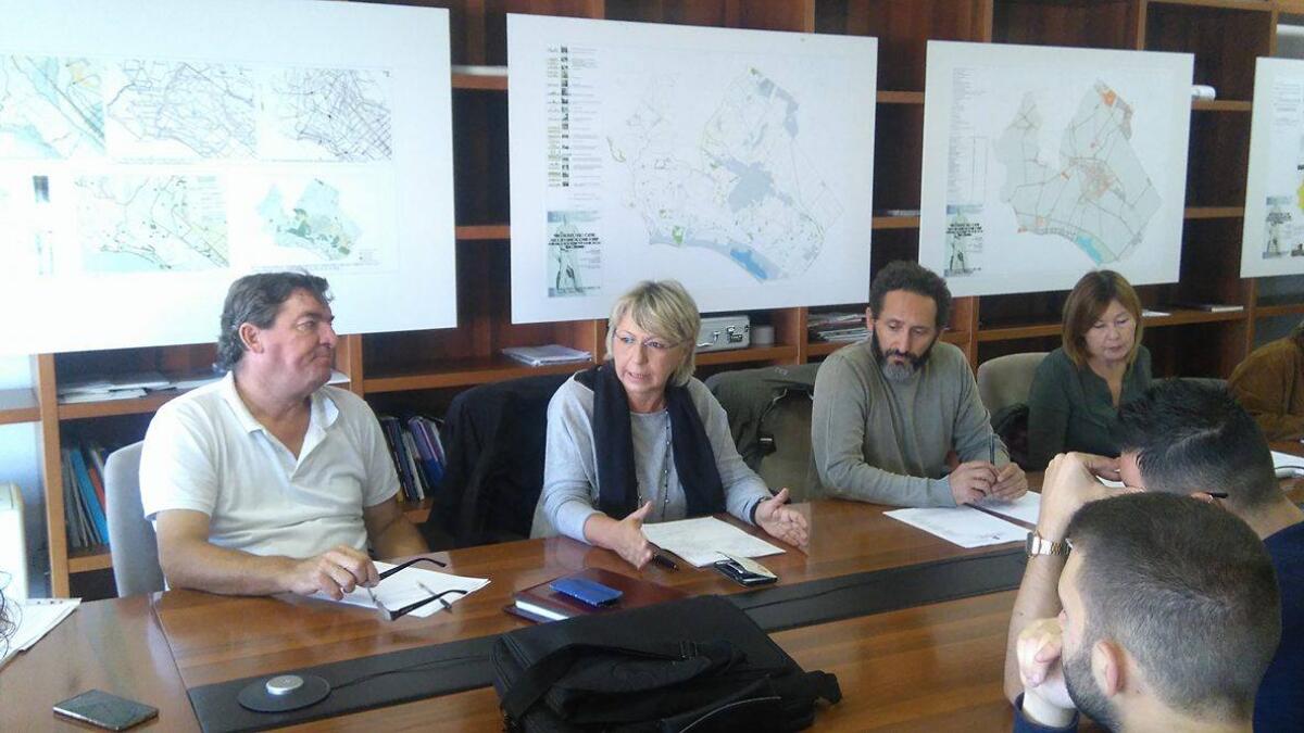 “La città condivisa”, a Latina 10 migranti volontari per il decoro urbano - 