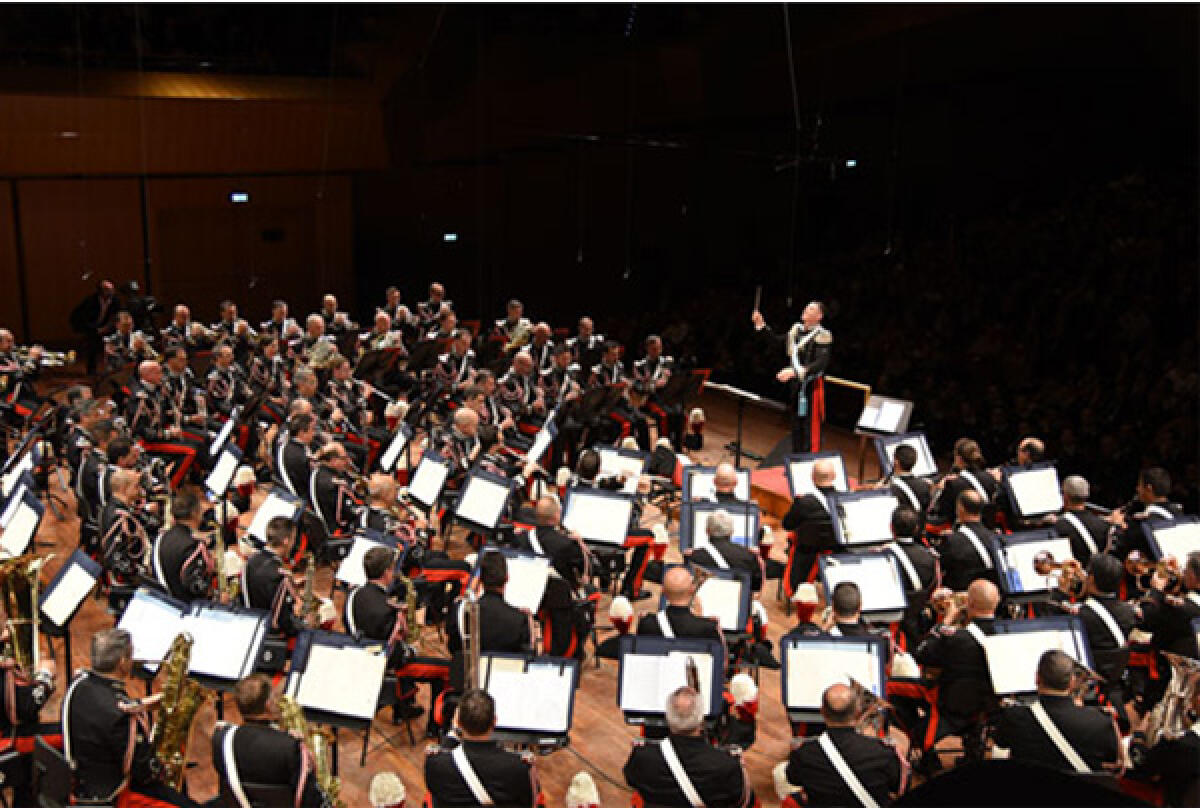 Aprilia - Concerto della Fanfara dell'Arma dei Carabinieri per i 30 anni della Compagnia - 