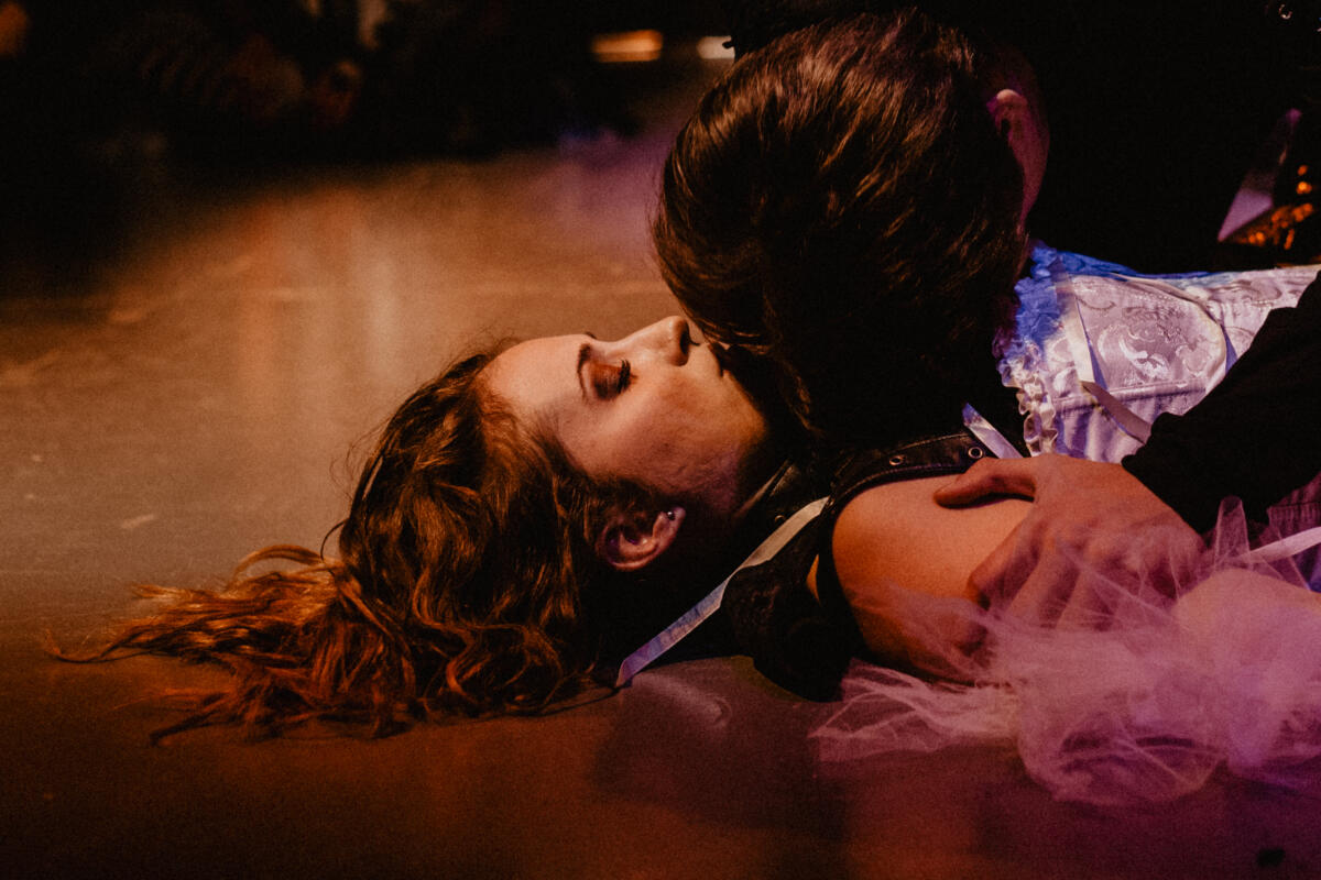 APRILIA - “Romeo + Giulietta” di Raffaele Calabrese chiude la rassegna "Crepino gli Artisti". - 