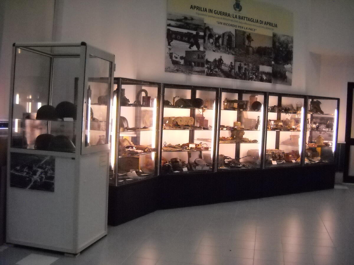 Aprilia - Un ricordo per la pace, si cerca ancora una soluzione per l'esposizione - 