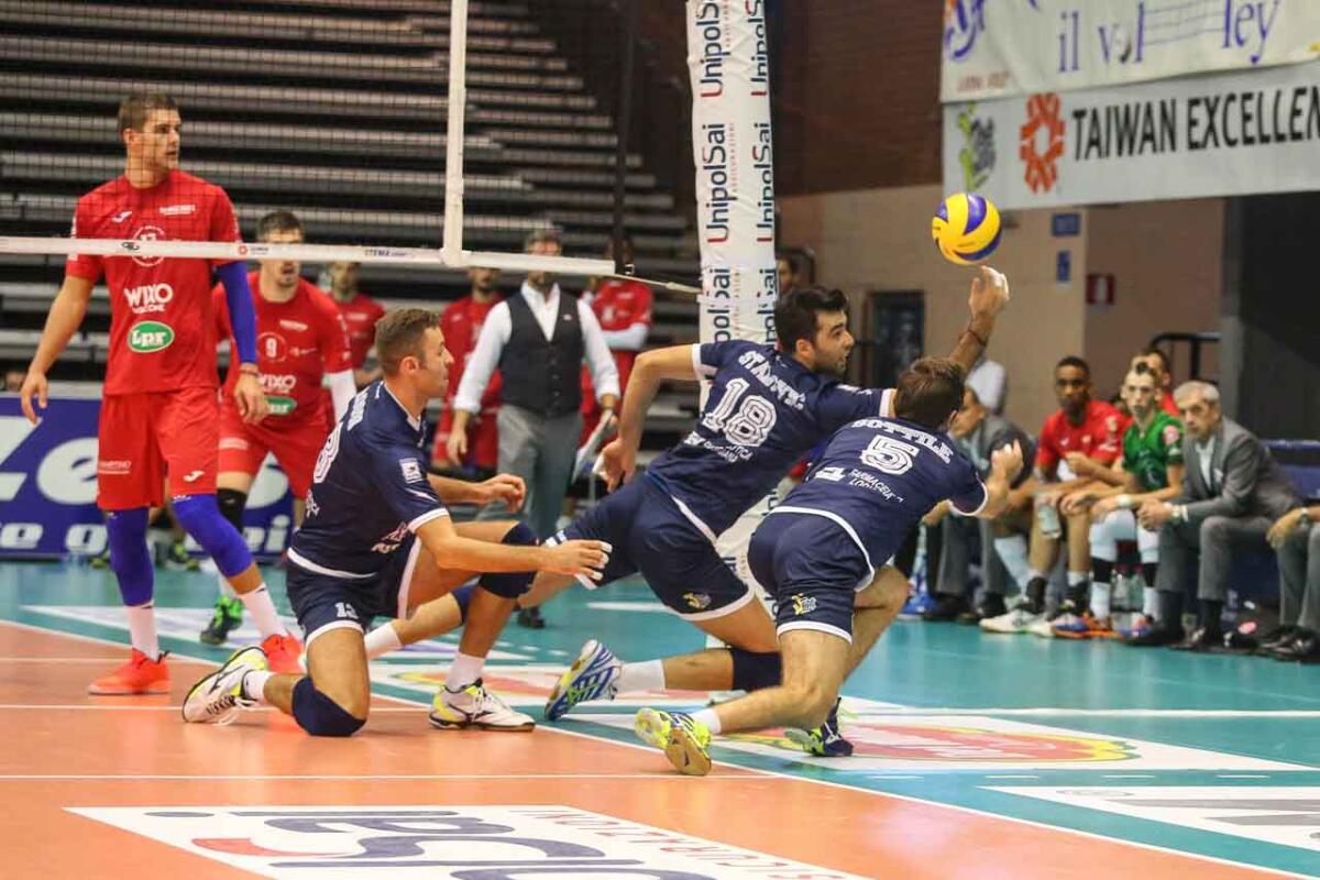 Pallavolo di Superlega: Taiwan Excellence Latina e Piacenza si dividono la posta al tiebreak. - 