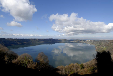 il Lago Albano, a Castel Gandolfo