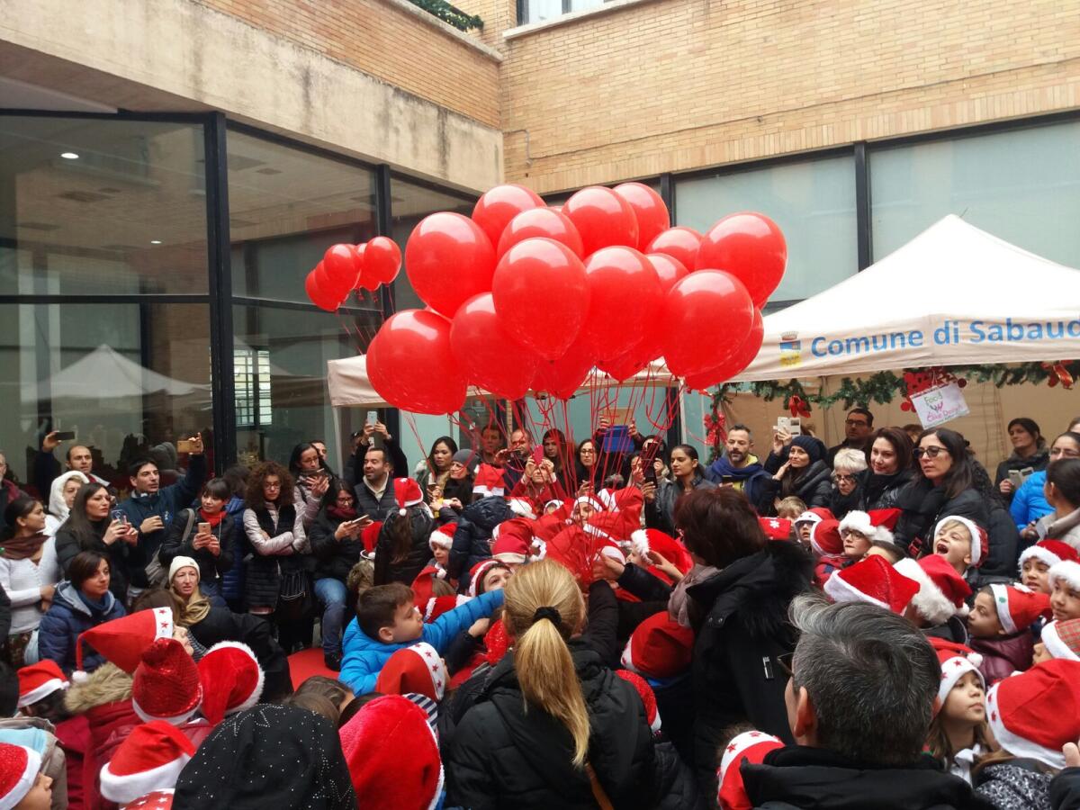 A Sabaudia 300 bambini in piazza per il Natale delle scuole - 