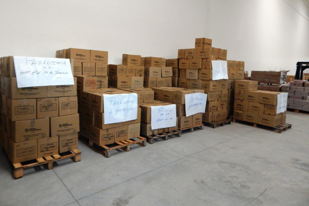 Aprilia - Taglio del nastro per la sede regionale del Banco Alimentare - 