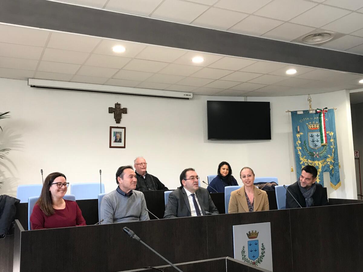 Conferenza di fine anno in Comune ad Aprilia: "Differenziata e Sociale, obiettivi raggiunti" - 