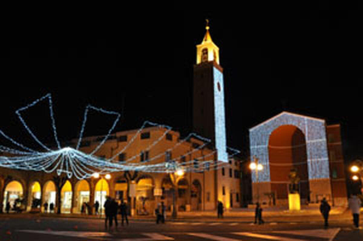 Ad Aprilia torna il mercatino di Natale e l'animazione per bambini - 