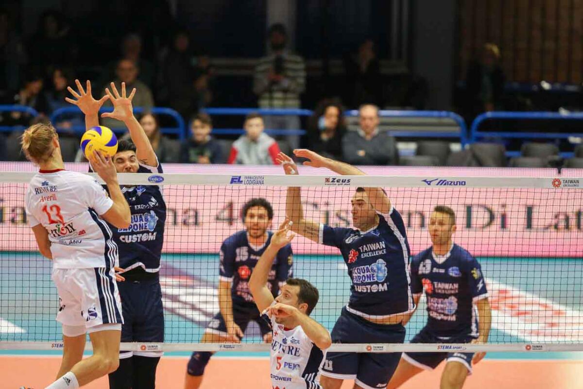 Volley di Superlega: la Revivre Milano supera in tre set la Taiwan Excellence Latina. - 