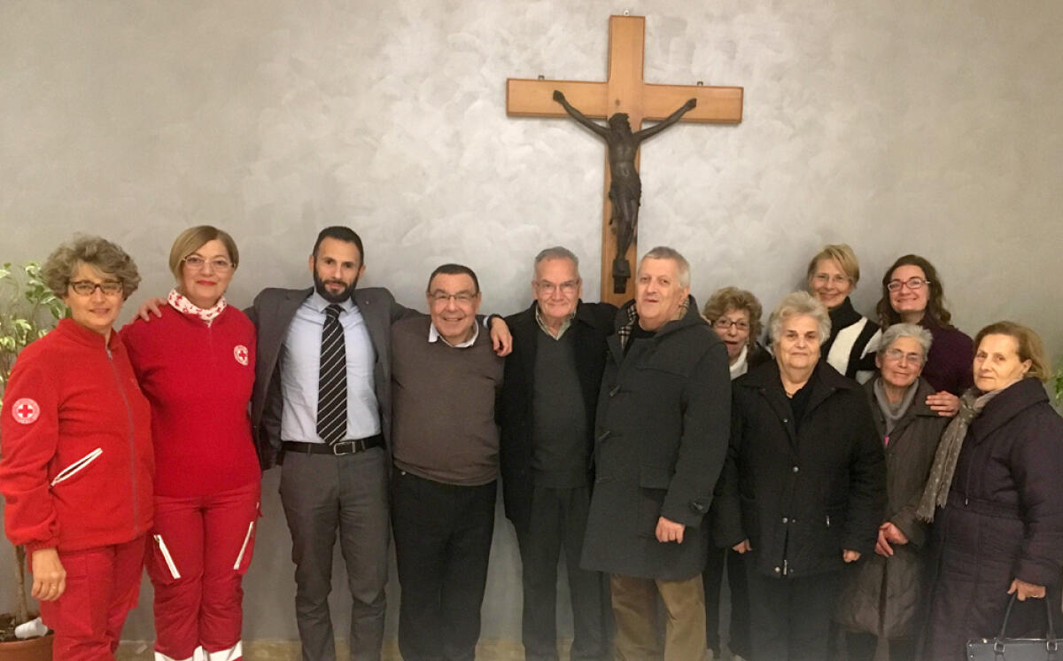 Natale di solidarietà: cesti alimentari in dono alla Caritas parrocchiale di Cisterna. - 