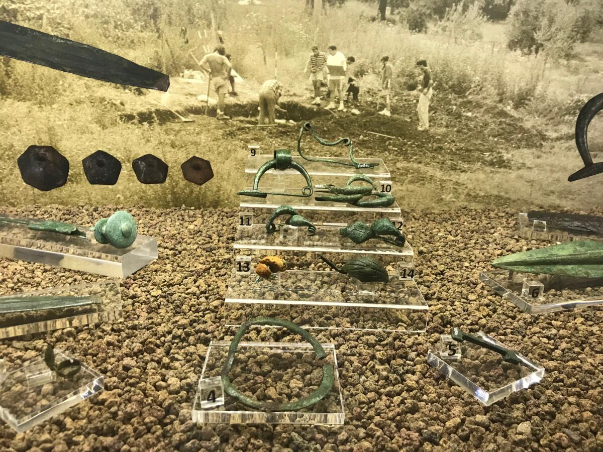 In mostra la Sermoneta di quasi tremila anni fa - 